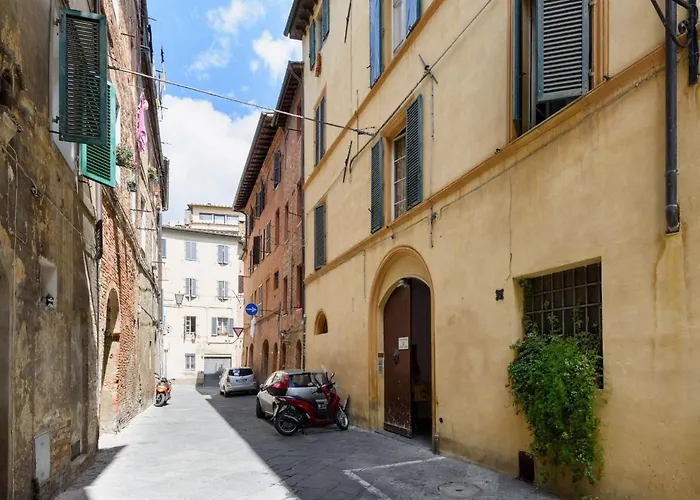 Lägenhet Fieravecchia Flat *