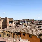 Fieravecchia Flat Siena