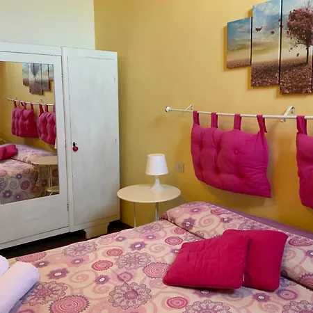 דירה Fieravecchia Flat *