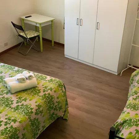 Fieravecchia Flat דירה